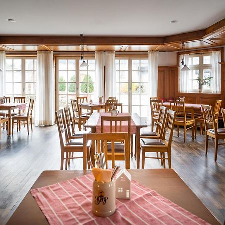 Hotel Gasthof Zum Ochsen เอฮิงเงน ภายนอก รูปภาพ