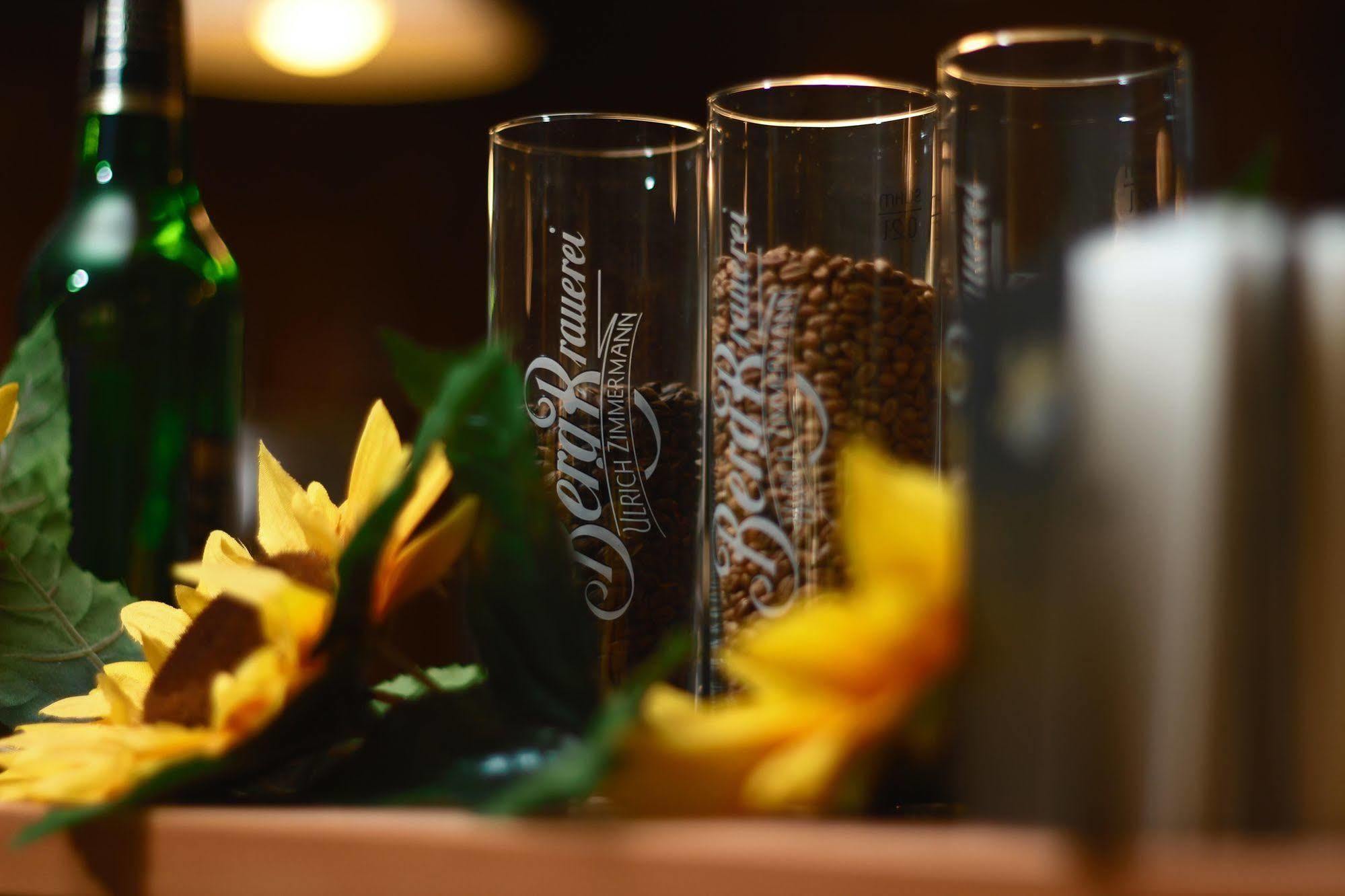Hotel Gasthof Zum Ochsen เอฮิงเงน ภายนอก รูปภาพ